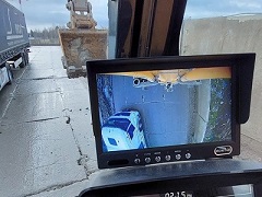 Камеры и мониторы для коммерческого транспорта и спецтехники