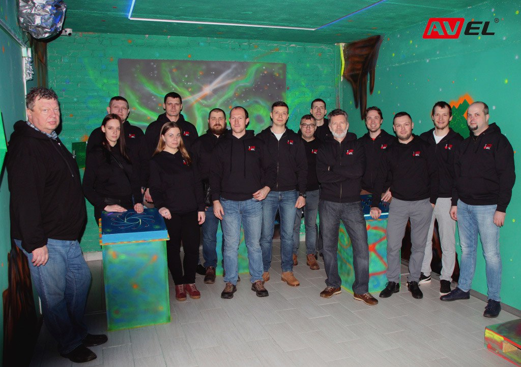 команда AVEL